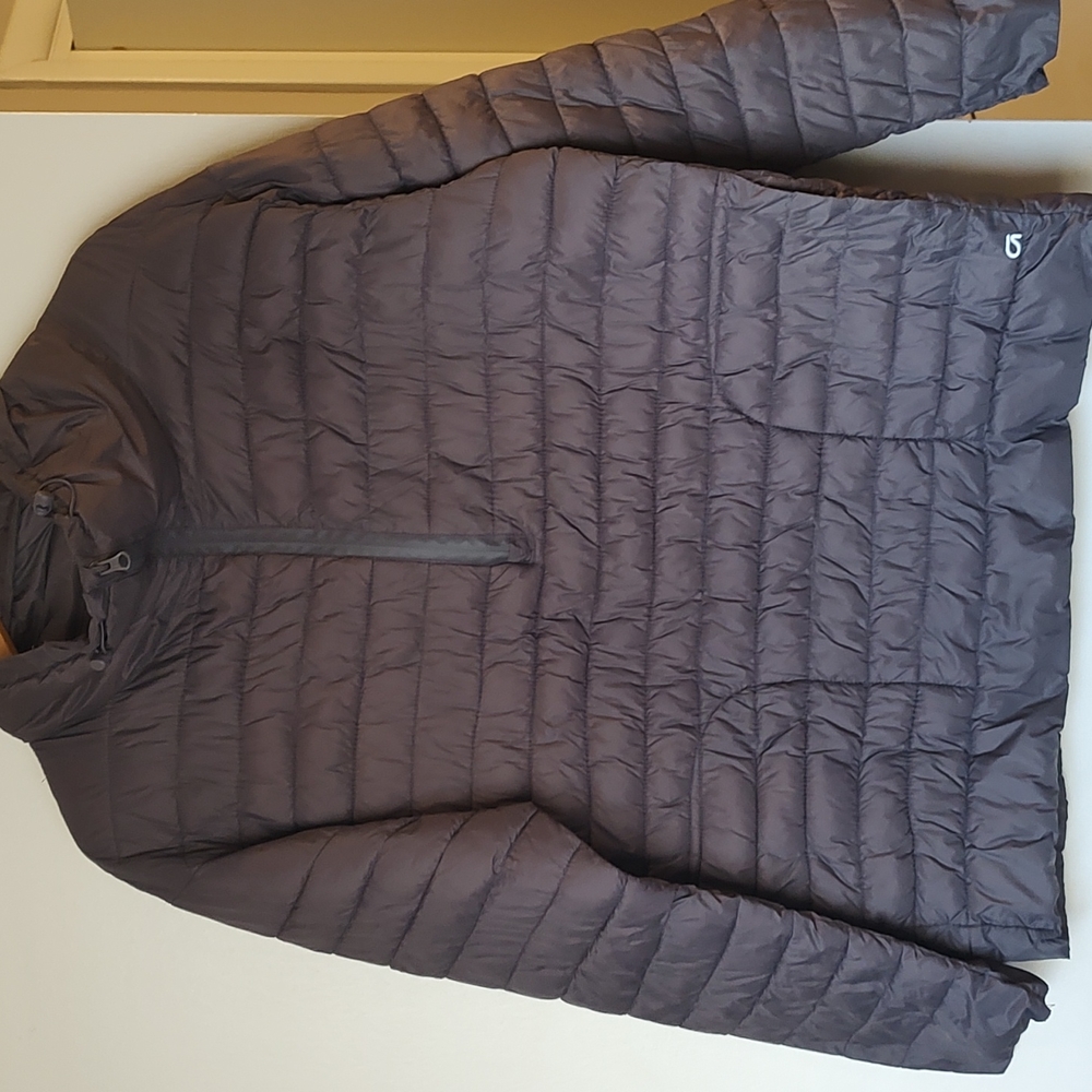 Puffy pullover